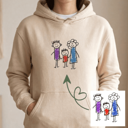 Jopica s kapuco z risbo