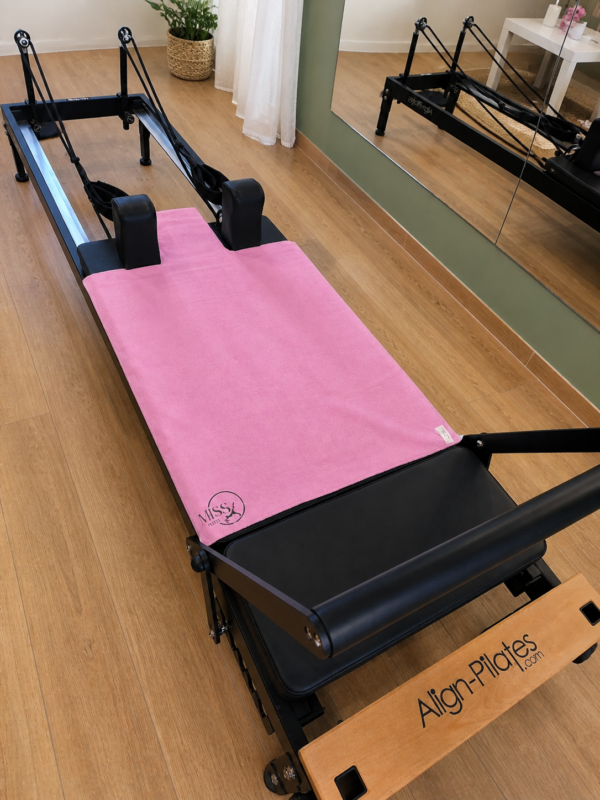 Nedrseča brisača za reformer pilates